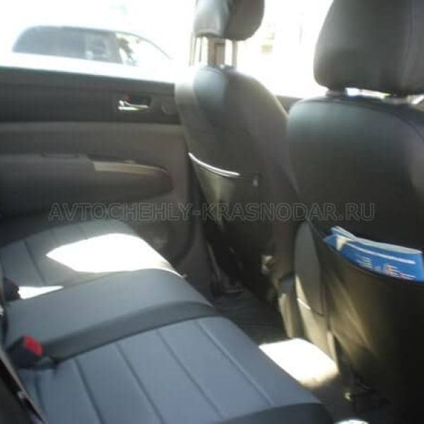 Чехлы Автопилот на Toyota Prius 2003-2009 г.в. Чехлы Автопилот на Toyota Prius 2003-2009 г.в.